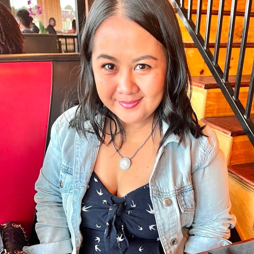 Meet your Posher, Jasmin